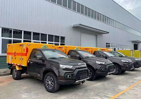 鸡东爆破器材运输车-保障安全与效率的关键